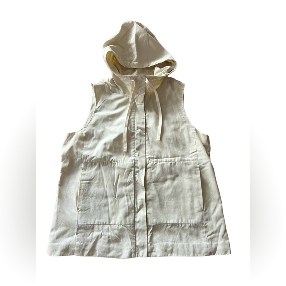 Eileen Fisher Hooded Vest Sleeveless cream color size medium
